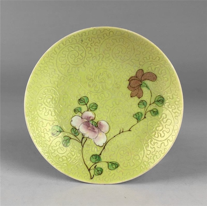 Chinese antique famille rose porcelain bowl Measure(inc: Chinese antique famille rose porcelain bowl Measure(inch), Height: 1-1/2, Diameter: 4 .