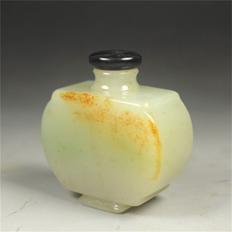 Chinese white jade carved snuff bottle (1 of 4)