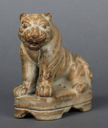 A VERY RARE JUN WARE CERAMIC TIGER, SONG DYNASTY,