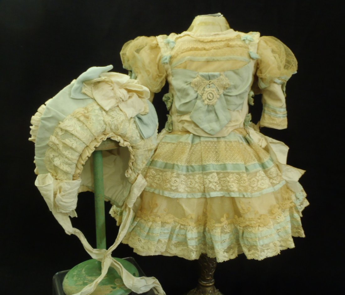 FRENCH JUMEAU DRESS & MATCHING WIRE BONNET (1 of 7)