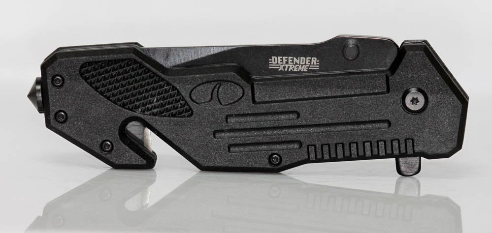 DEFENDER XTREME FOLDING KNIFE W/ INPRINT OF GUN ON HAND: DEFENDER XTREME FOLDING KNIFE W/ INPRINT OF GUN ON HAND **|**|** DEFENDER XTREME FOLDING KNIFE W/ INPRINT OF GUN ON HANDLE AND A WINDOW BREAKER AND SEAT BELT CUTTER