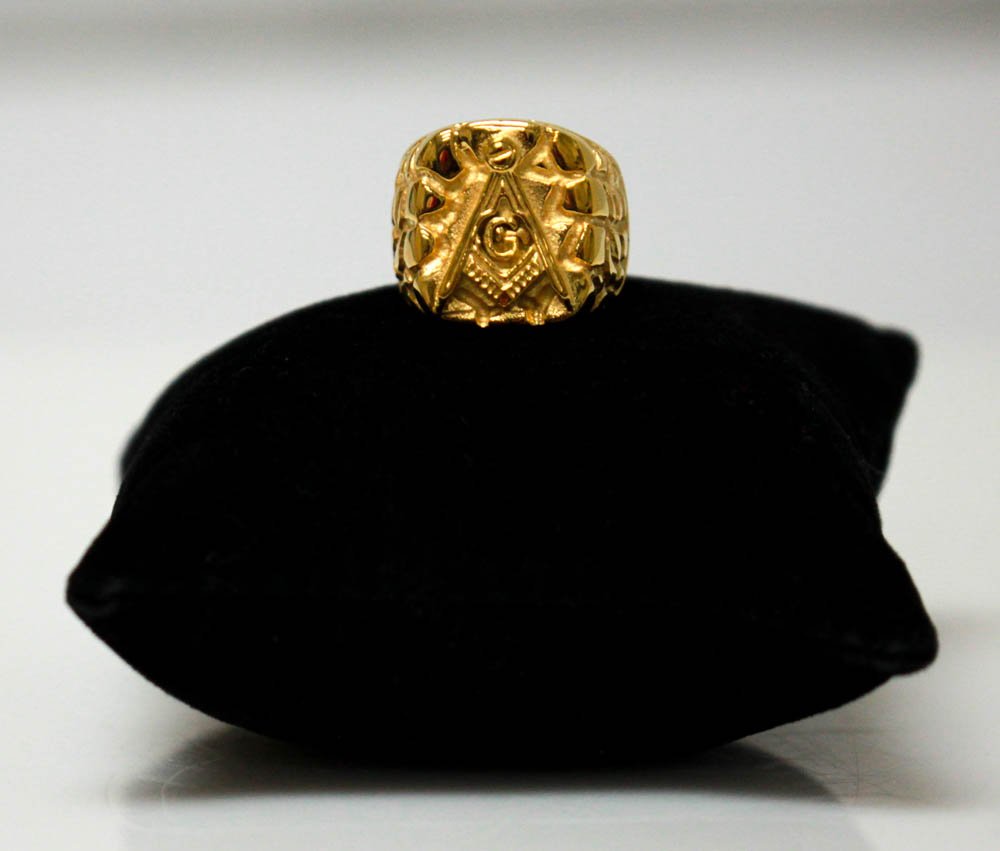 GOLD COLORED MASONIC RING: GOLD COLORED MASONIC RING **|**|** GOLD COLORED MASONIC RING