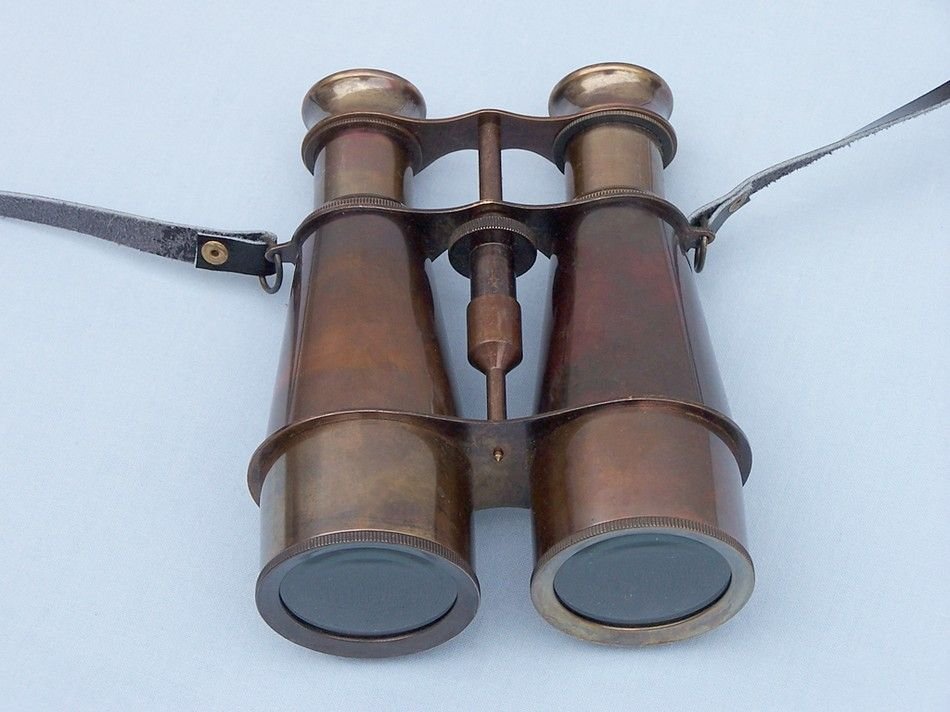 Captains Antique Copper Binoculars with Leather Case 6": Captains Antique Copper Binoculars with Leather Case 6" **|**|** 6" NAUTICAL CAPTAINS ANTIQUE STYLE COPPER BINOCULARS W/LEATHER CASE