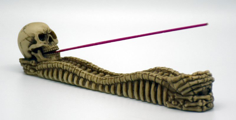 SKULL AND BONES INCENSE BURNER: SKULL AND BONES INCENSE BURNER **|**|** SKULL AND BONES INCENSE BURNER #48573v2