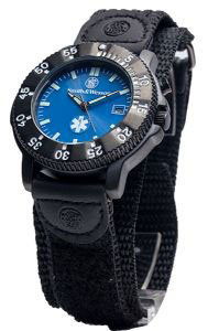SMITH AND WESSON EMT WATCH W/NYLON STRAP: SMITH AND WESSON EMT WATCH W/NYLON STRAP **|**|** SMITH AND WESSON POLICE WATCH, NYLON STRAP #70779v2