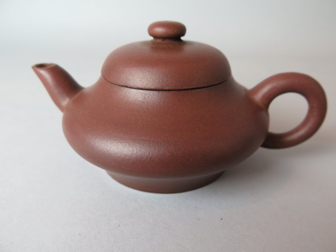 Chinese Yixing Zisha Teapot: Qing Dynasty Chinese Yixing Zisha Teapot. L:12cm. Signed and Marked.