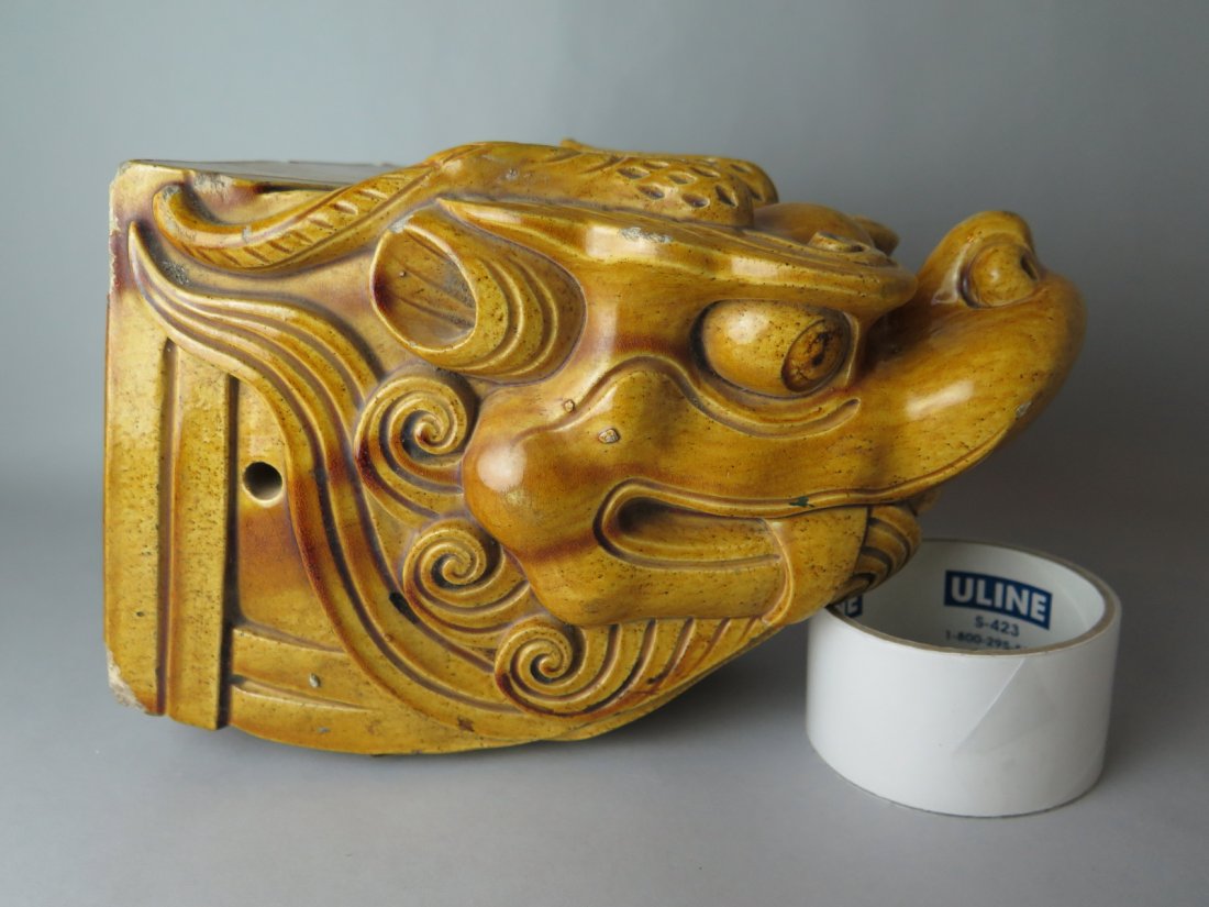 Chinese Yellow Glaze Pottery Figure: Ming Dynasty Chinese yellow glaze pottery figure Dragon head. H:26 cm
