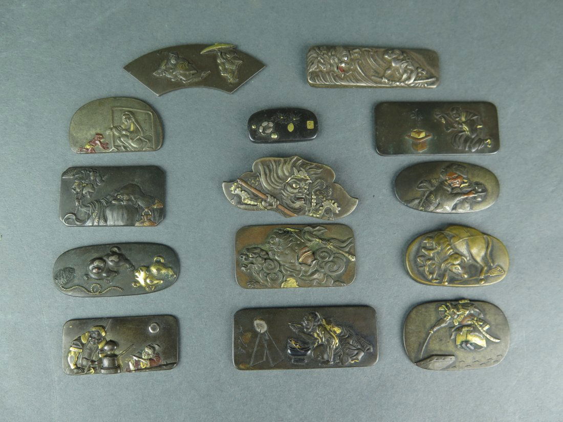 Japanese Antique: Dimension:longest :5.3 cm