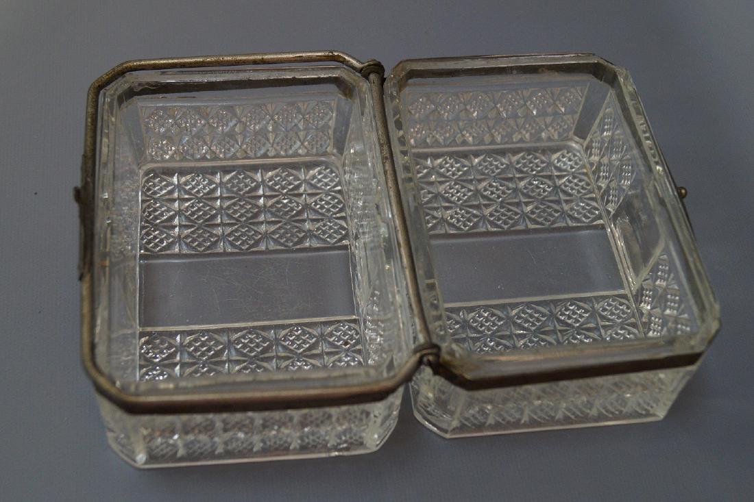 The Glass Jewelry Box (1 of 4)