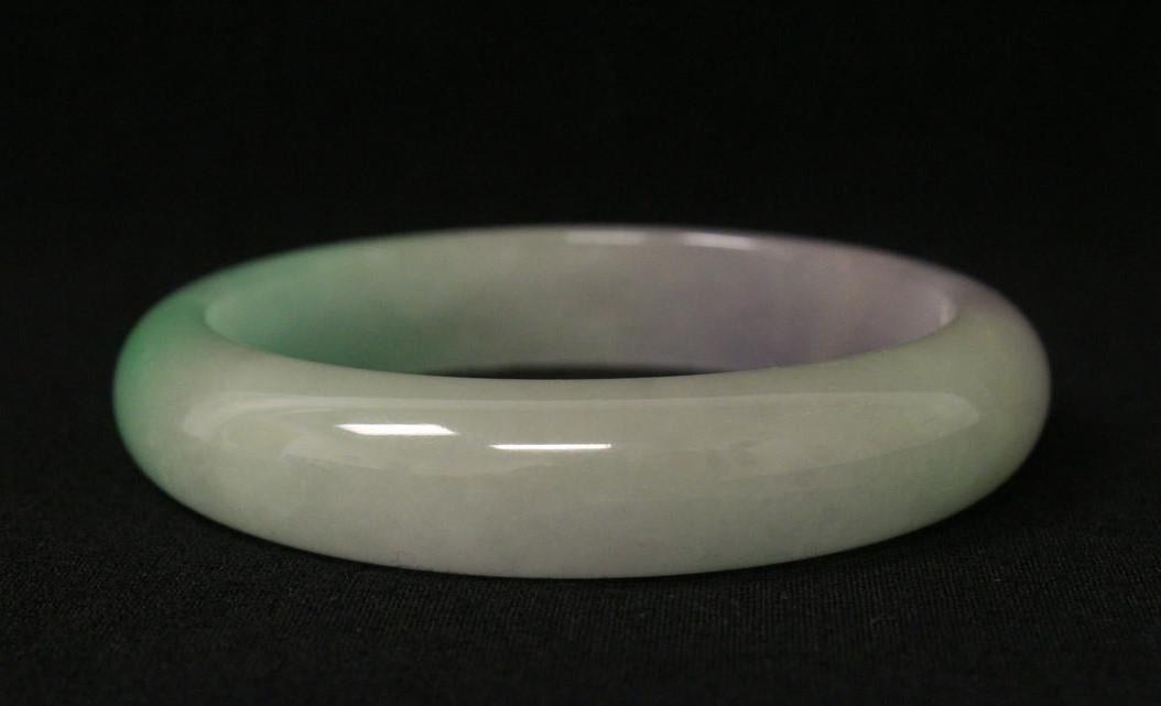 Thri-color Jadeite  bangle, 0.5"x3.13"od(2.45"id) (1 of 10)