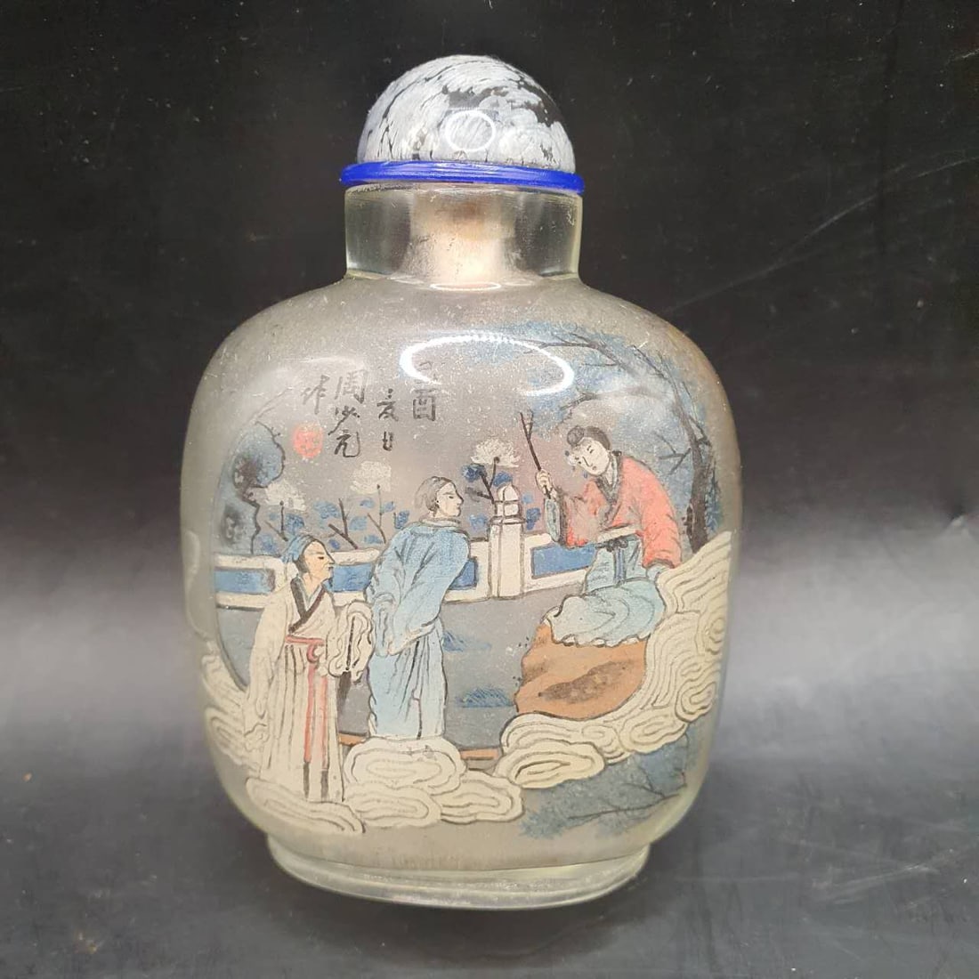 SNUFF BOTTLE: SNUFF BOTTLE