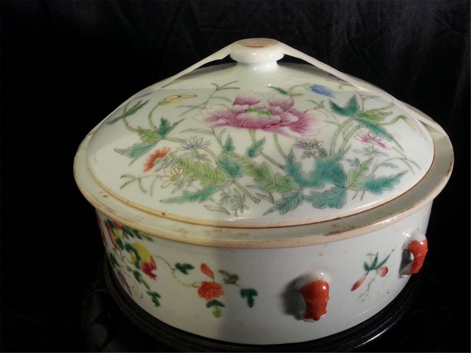Antique Porcelain JAR (1 of 4)