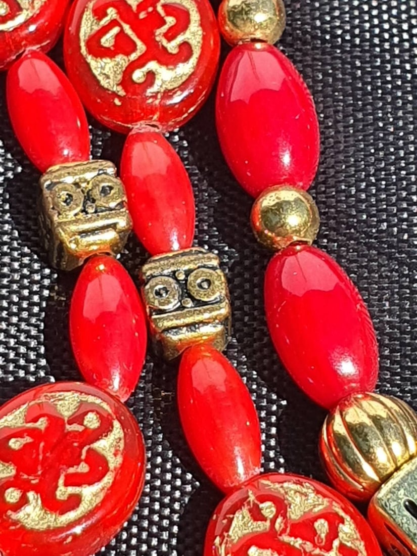 Coral Necklace: Coral Necklace