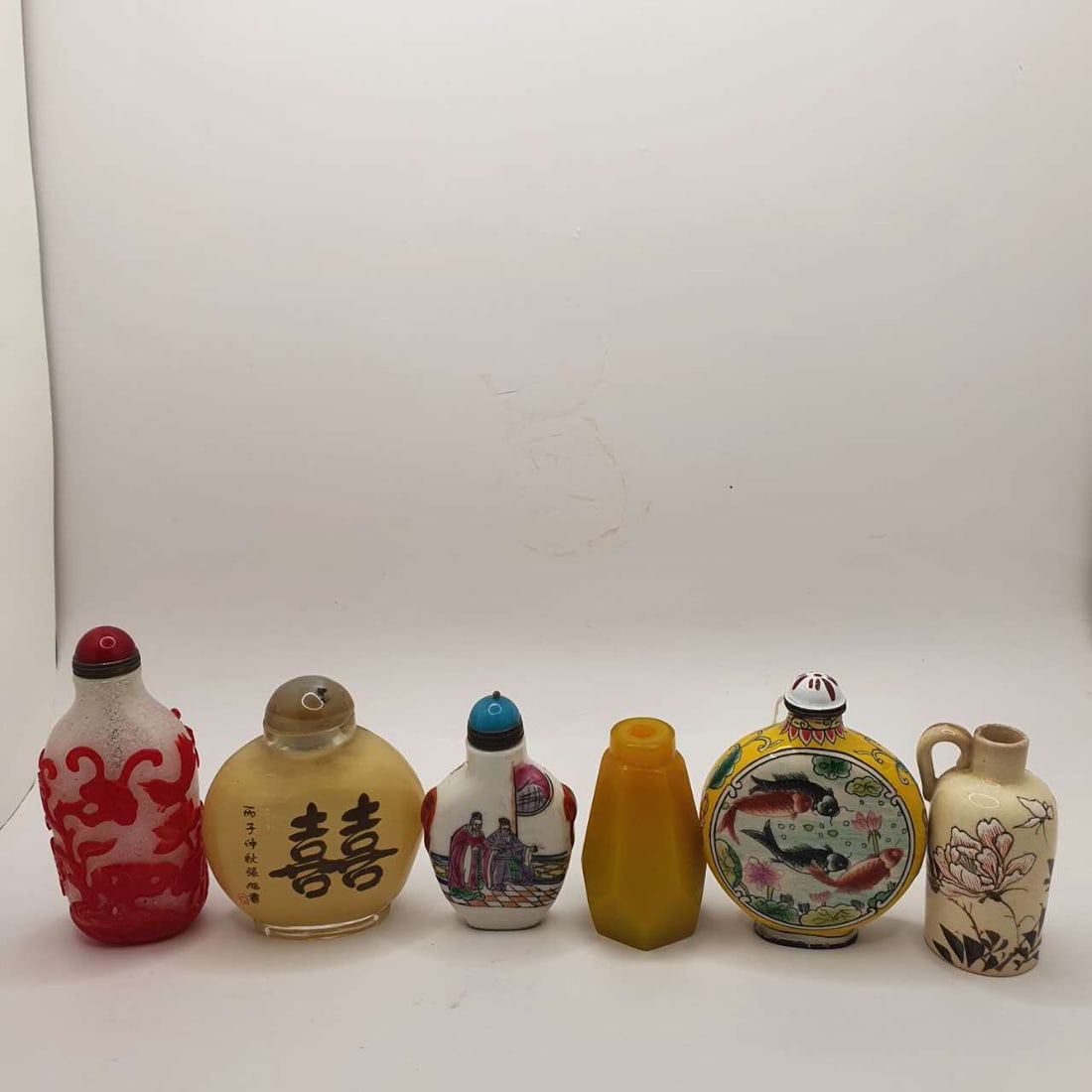 SNUFF BOTTLE (1 of 6)