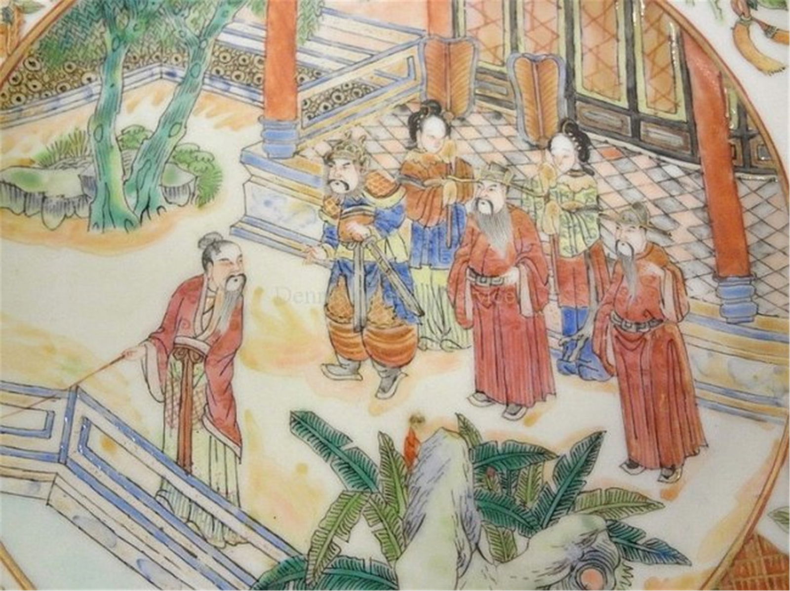 CHINESE PORCELAIN FAMILLE ROSE PLATE - 3