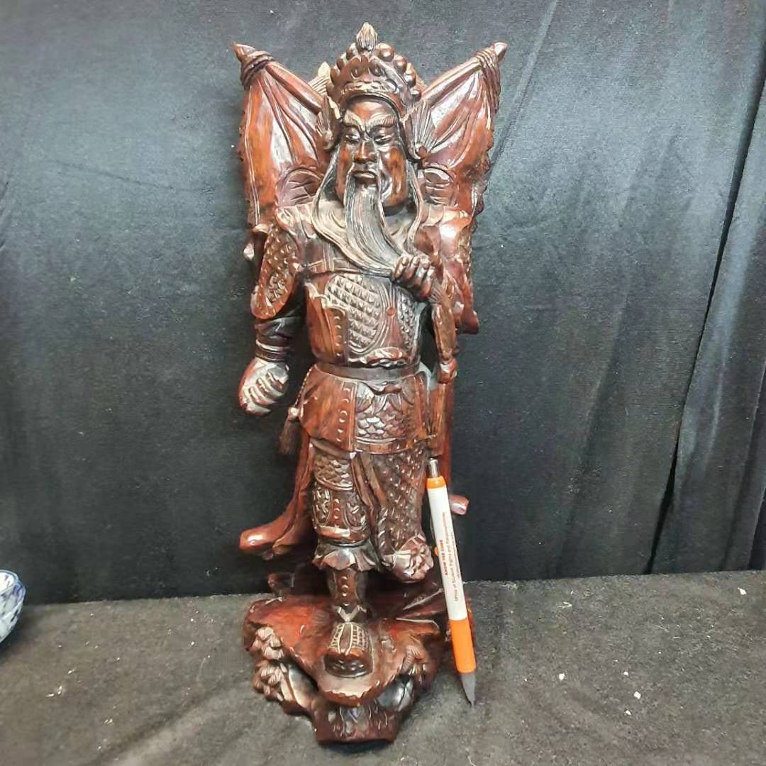 Qing Dynasty Wood Carving Guan Gong (1 of 10)