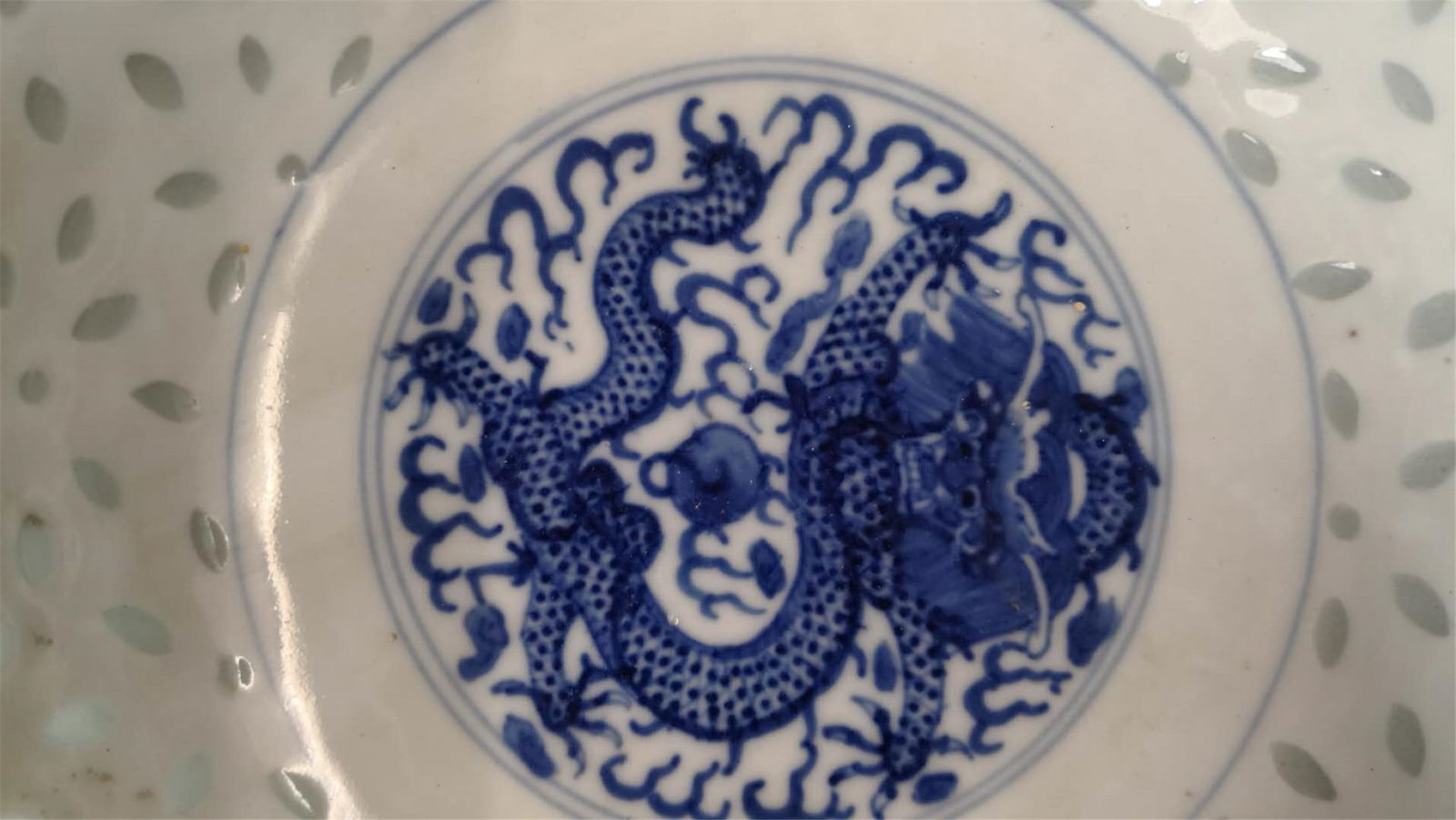 Porcelain Bowi (1 of 5)