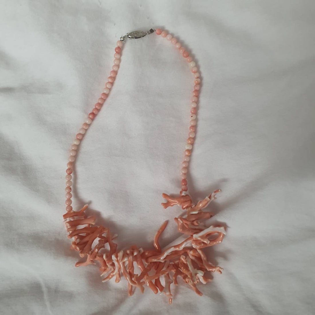 ANTIQUE Coral Necklace.: ANTIQUE Coral Necklace.
