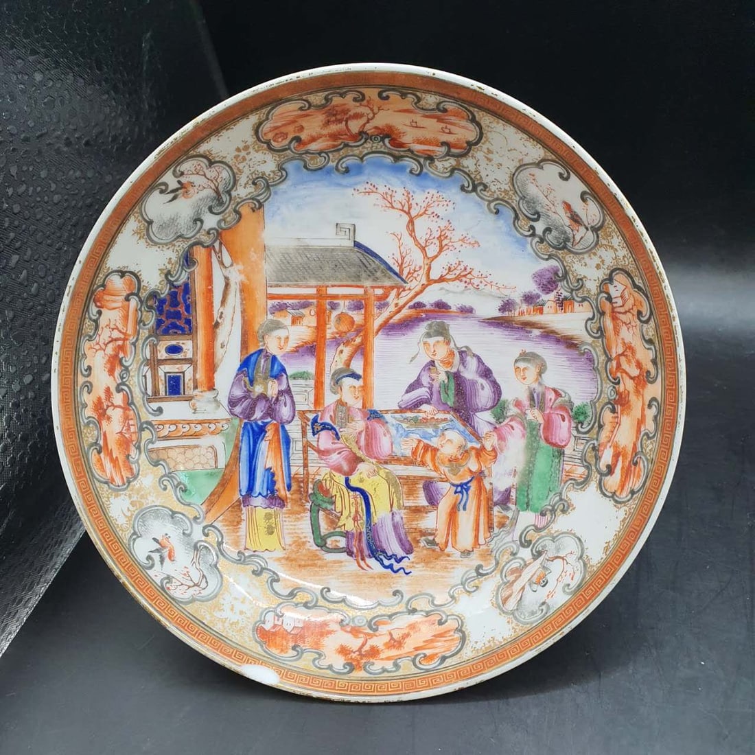 Chinese Antique Porcelain Bowl: Chinese Antique Porcelain Bowl