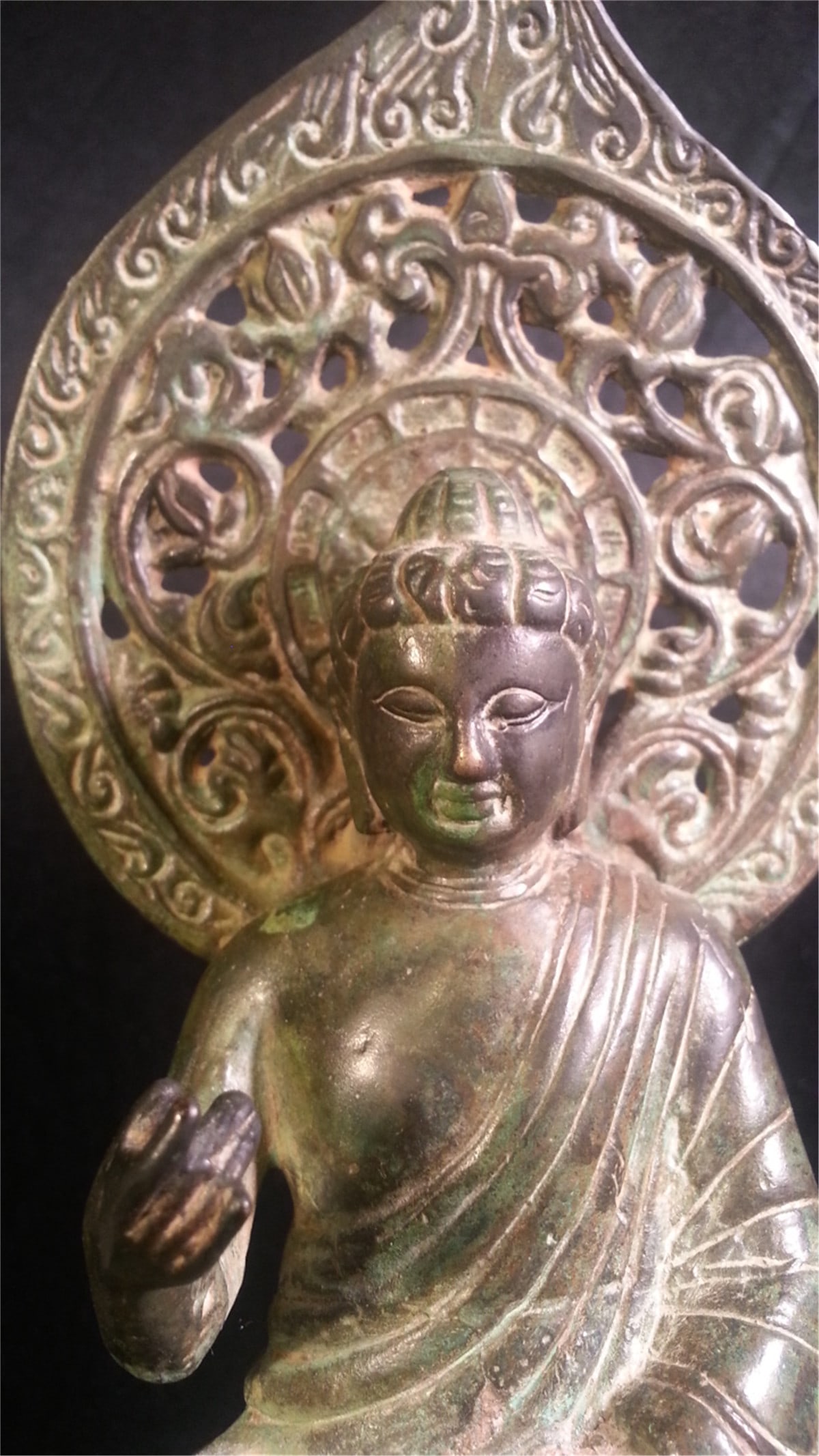 Copper Buddha statue . - 7