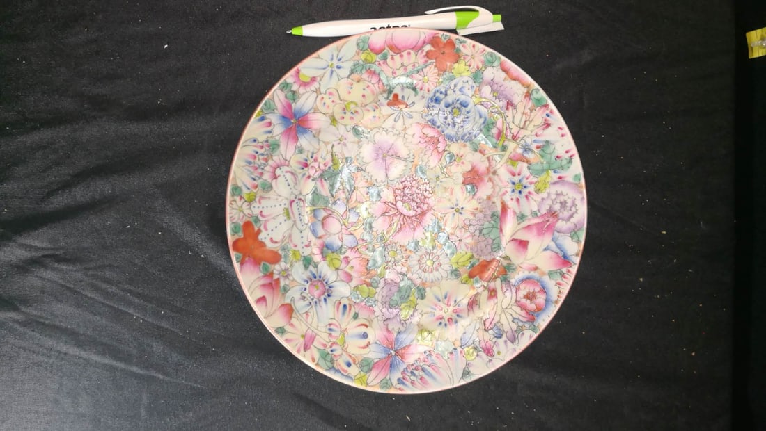 CHINESE PORCELAIN Dish (1 of 7)