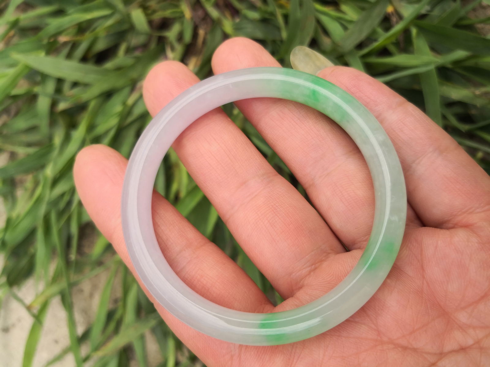 BUTTERSCOTCH AMBER NECKLACE: BUTTERSCOTCH AMBER NECKLACE