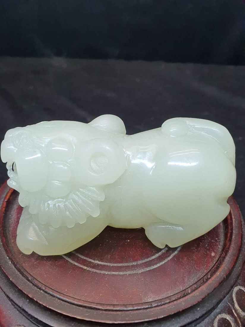 Jade Fu dog: Jade Fu dog