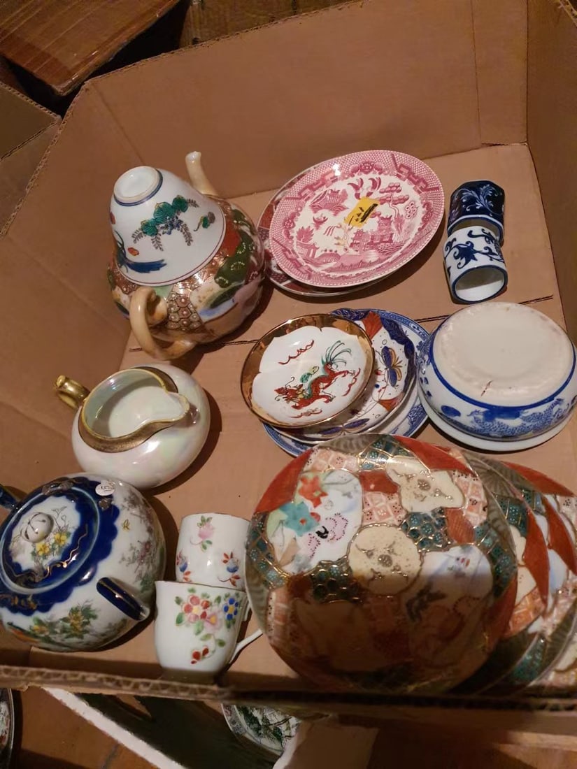 A box of Porcelain (1 of 3)