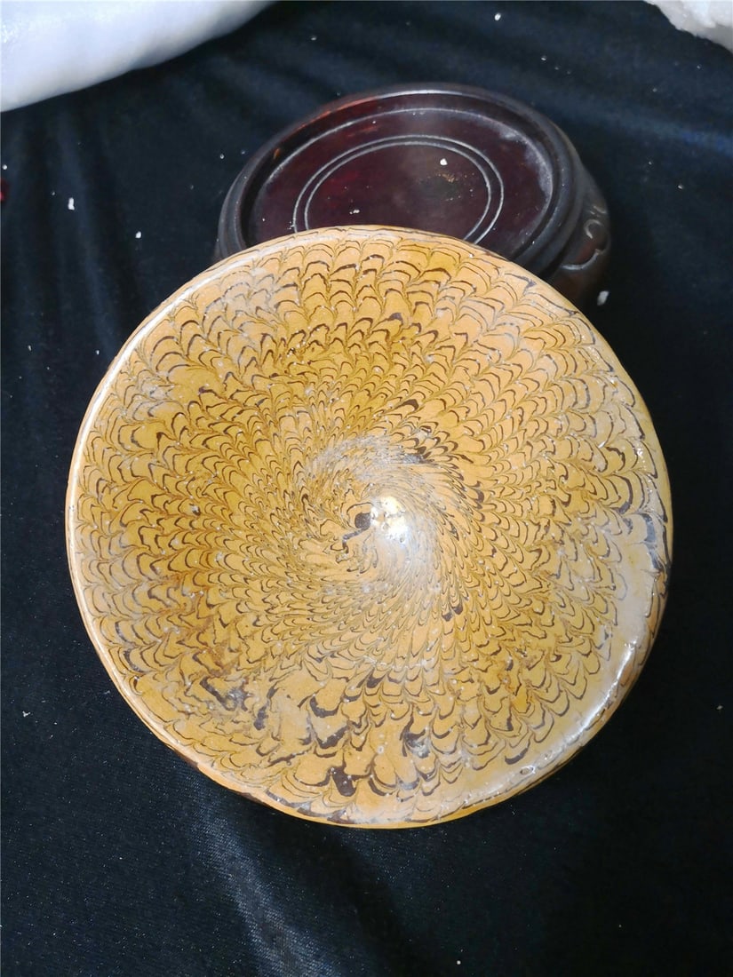 Antique Porcelain bowi: Antique Porcelain bowi