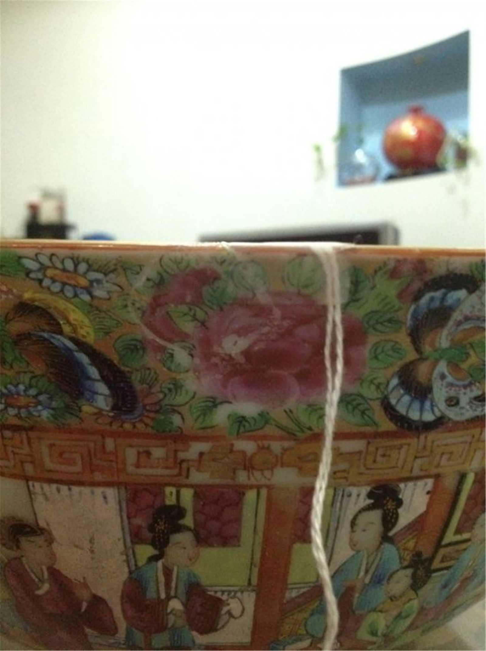 A Big Chinese Antique Qianlong Rose Medallion Porcelain Bowl - 5