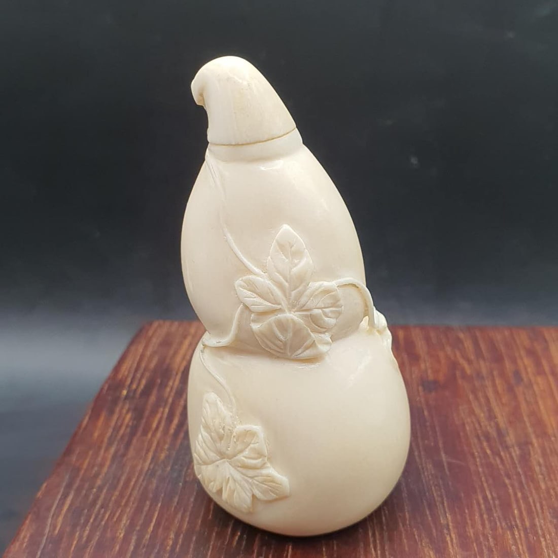 SNUFF BOTTLE - 2