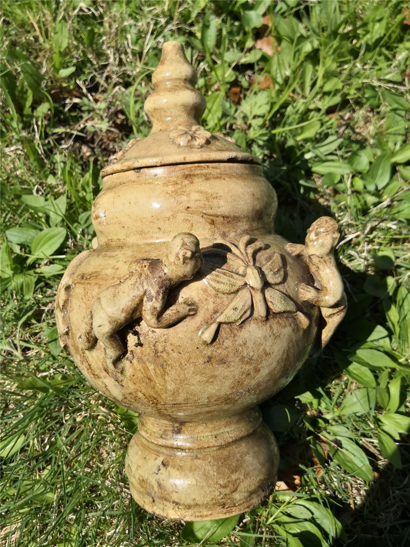 Antique Porcelain: Antique Porcelain