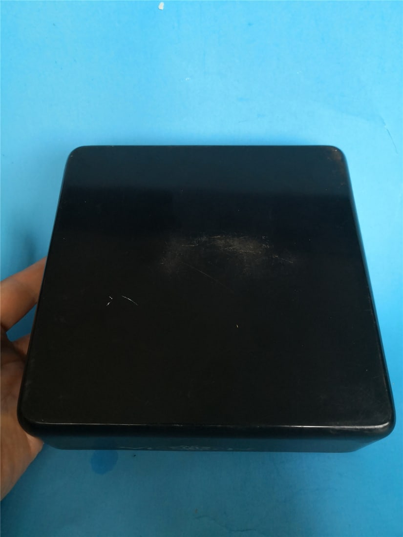 Black Lacquer Snuff Box 黑漆螺钿鼻烟盒， - 7