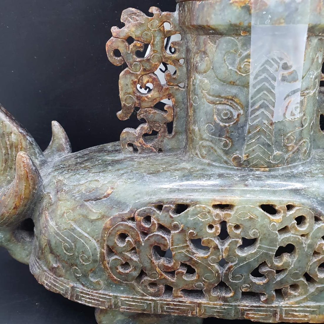Large jade carving. - 5