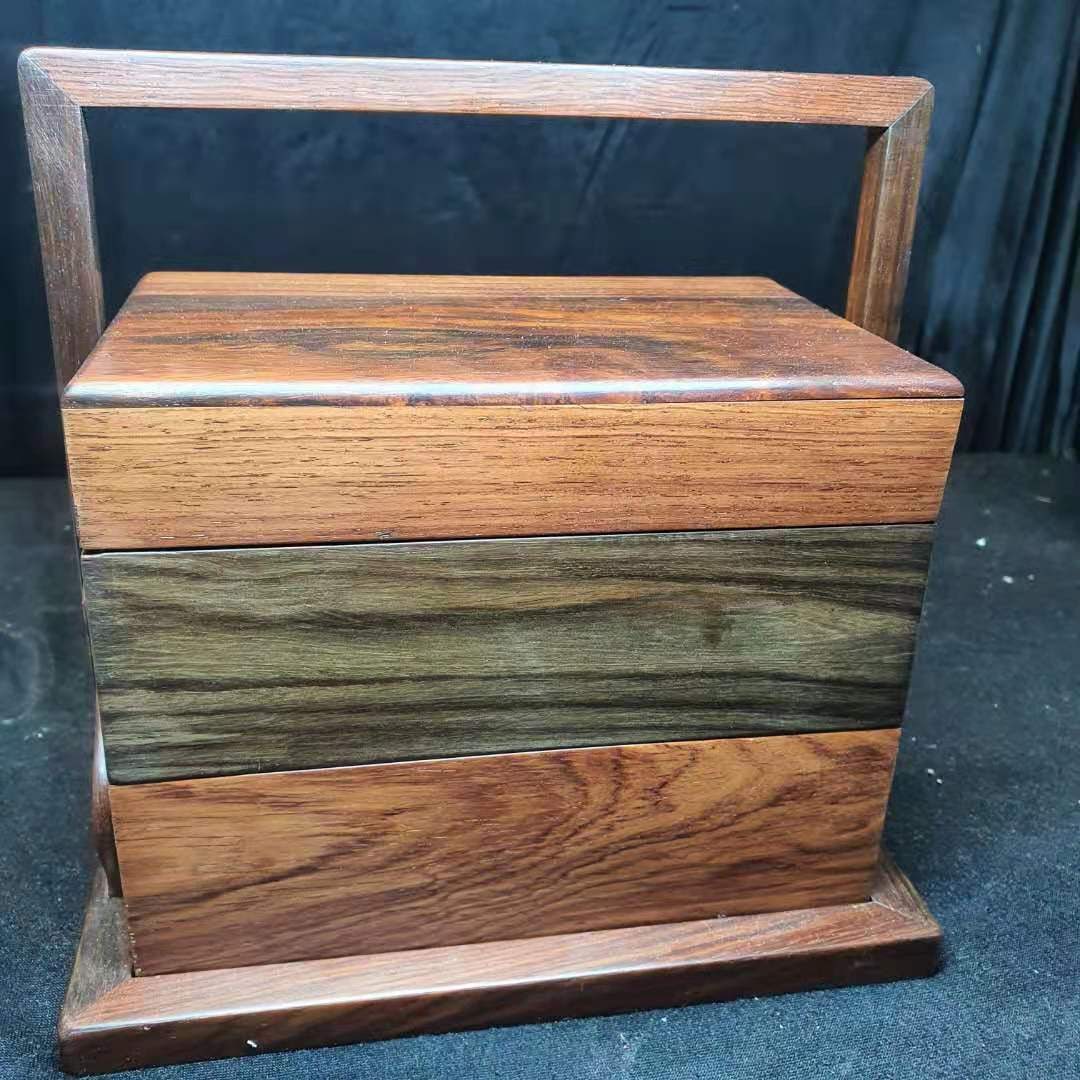 Wood dressing table - 10