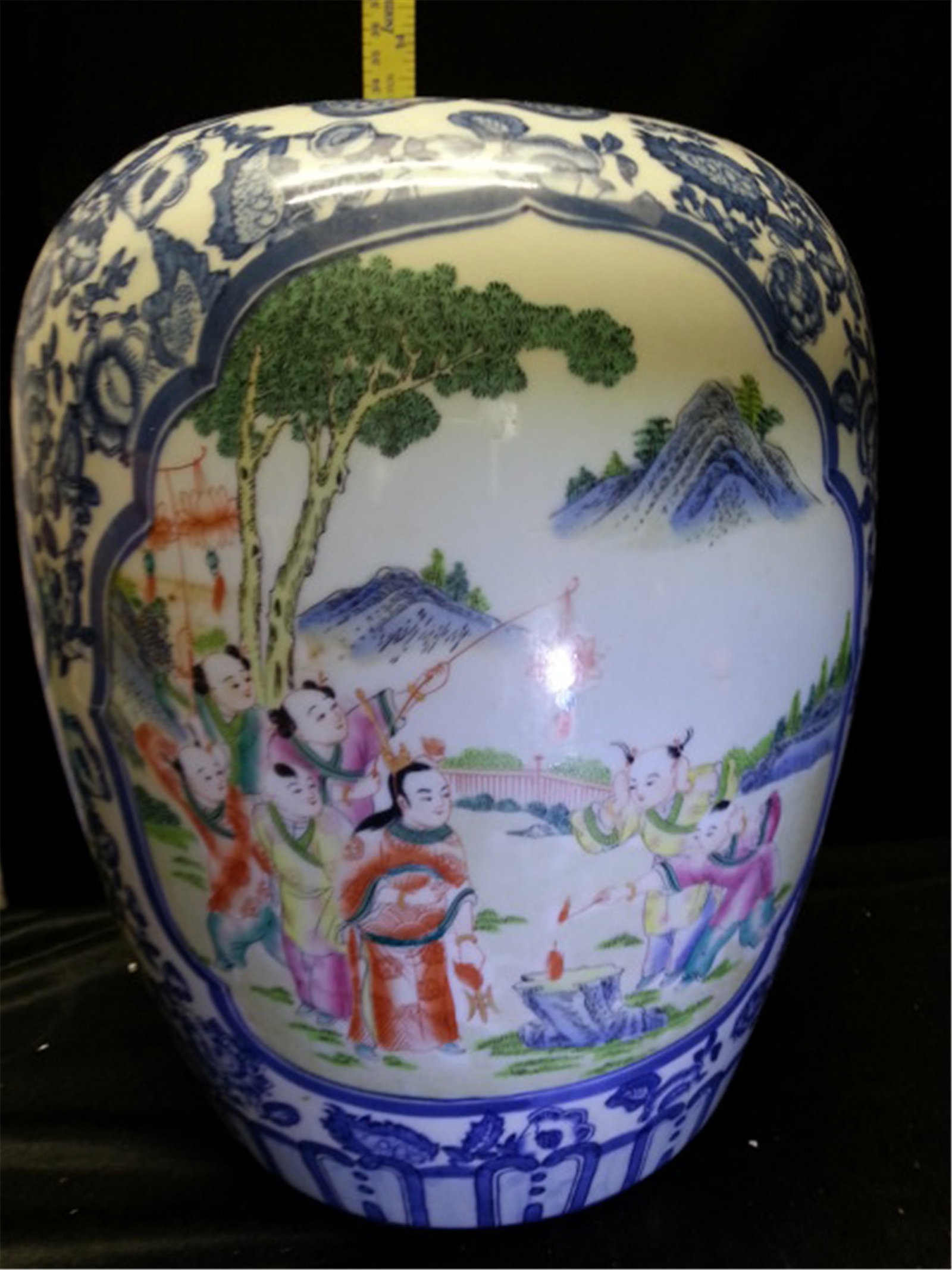 Antique Porcelain jar early 19th" (1 of 9)