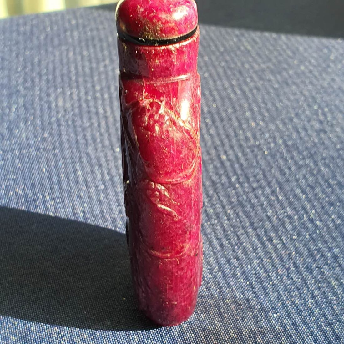 A ruby snuff bottle 红宝石鼻烟壶 - 4