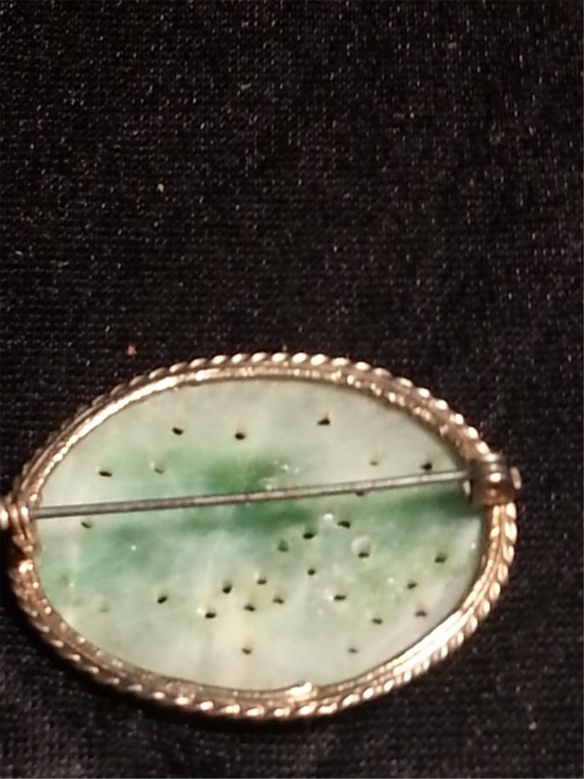 Jade - 3