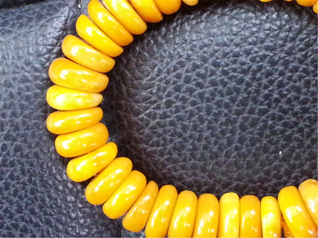 Beeswax bracelet - 2
