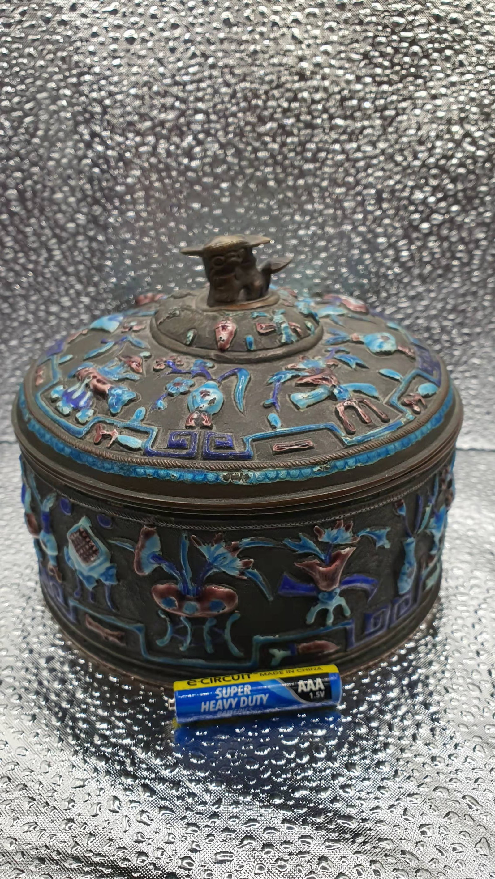Republic of China silver-plated blue jar: Republic of China silver-plated blue jar