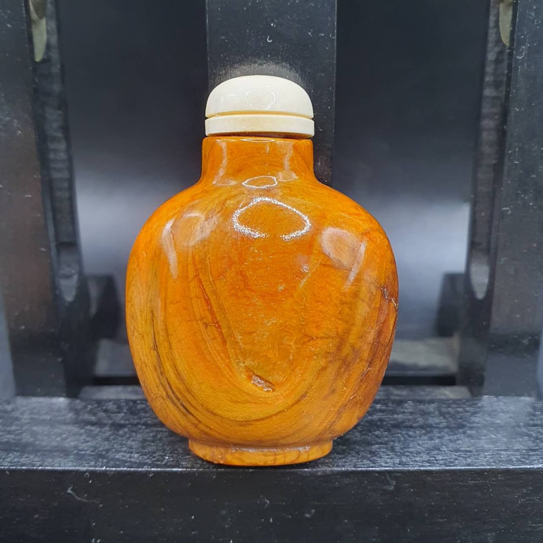 Snuff Bottle清代天然琥珀蜜蜡鼻烟壶 - 3