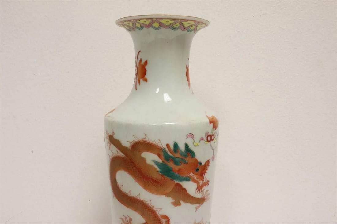 Famille rose porcelain vase with dragon,Marked Qing, Qianlong Period 11.75" Hx4.5"diac - 6