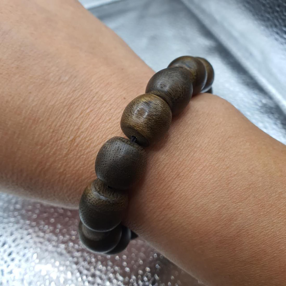 Agarwood prayer beads—they possess a very fragrant scent.: Agarwood prayer beads—they possess a very fragrant scent.