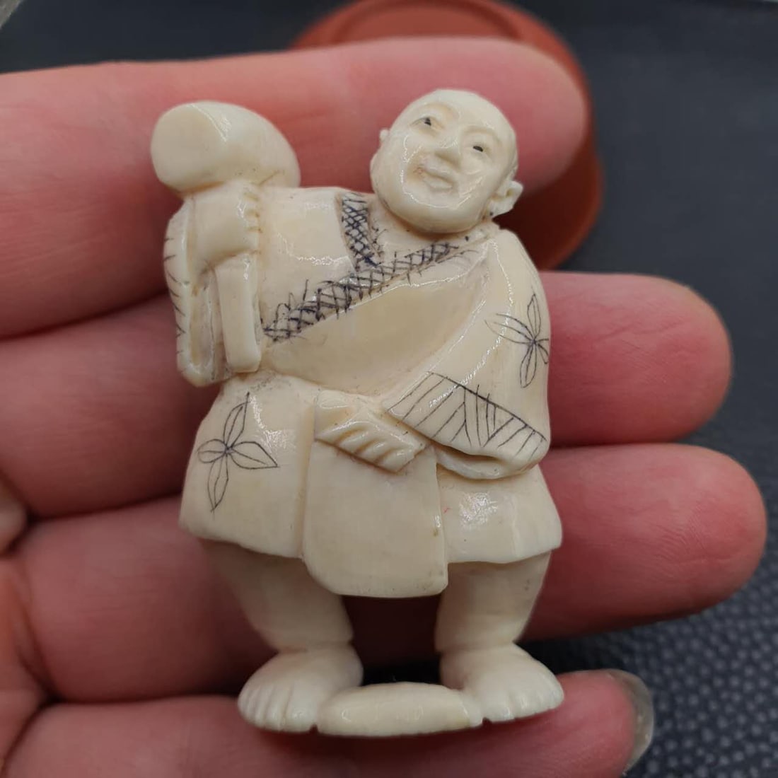 Japanese Netsuke Hand Carved (1 of 6)