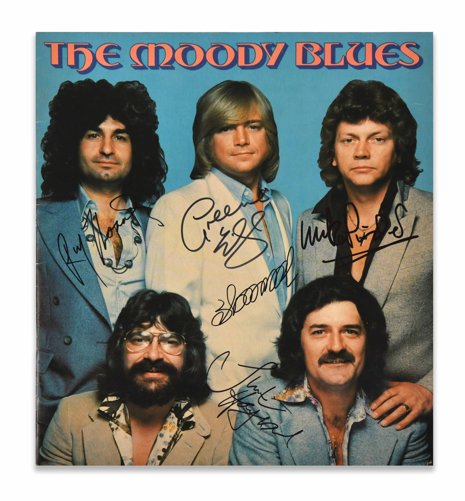THE MOODY BLUES - FULLY SIGNED MAGAZINE (C. 1970S-1980S) DISPLAY: THE MOODY BLUES - FULLY SIGNED MAGAZINE (C. 1970S-1980S) DISPLAY Provenance and Authenticity: The publication is signed by five members of The Moody Blues in black marker across the front cover portra