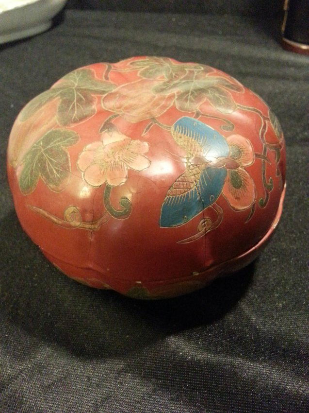 Chinese and Lacquer Boxe (1 of 4)