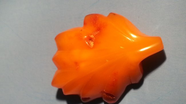 ANTIQUE Baltic BUTTERSCOTCH AMBER (1 of 3)