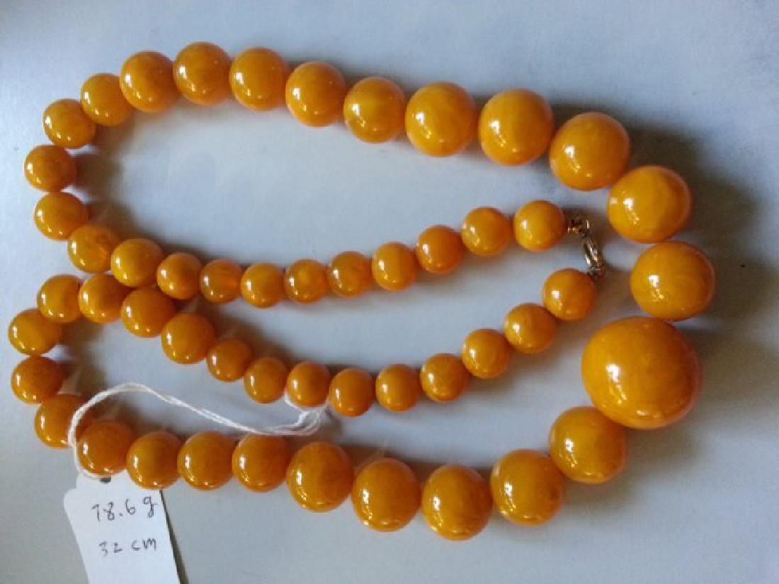 BUTTERSCOTCH AMBER NECKLACE (1 of 6)