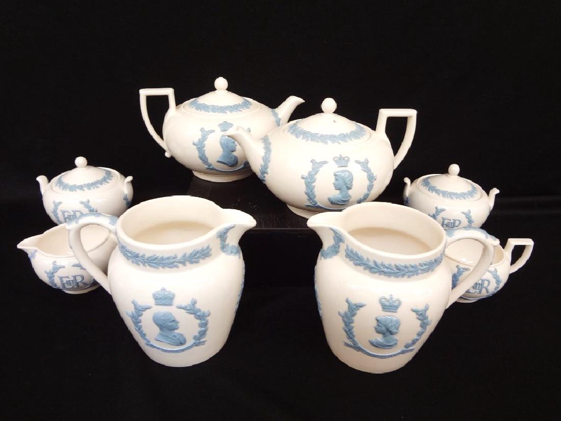 Wedgwood Queensware of Coronation Elizabeth II in 1953 (1 of 5)