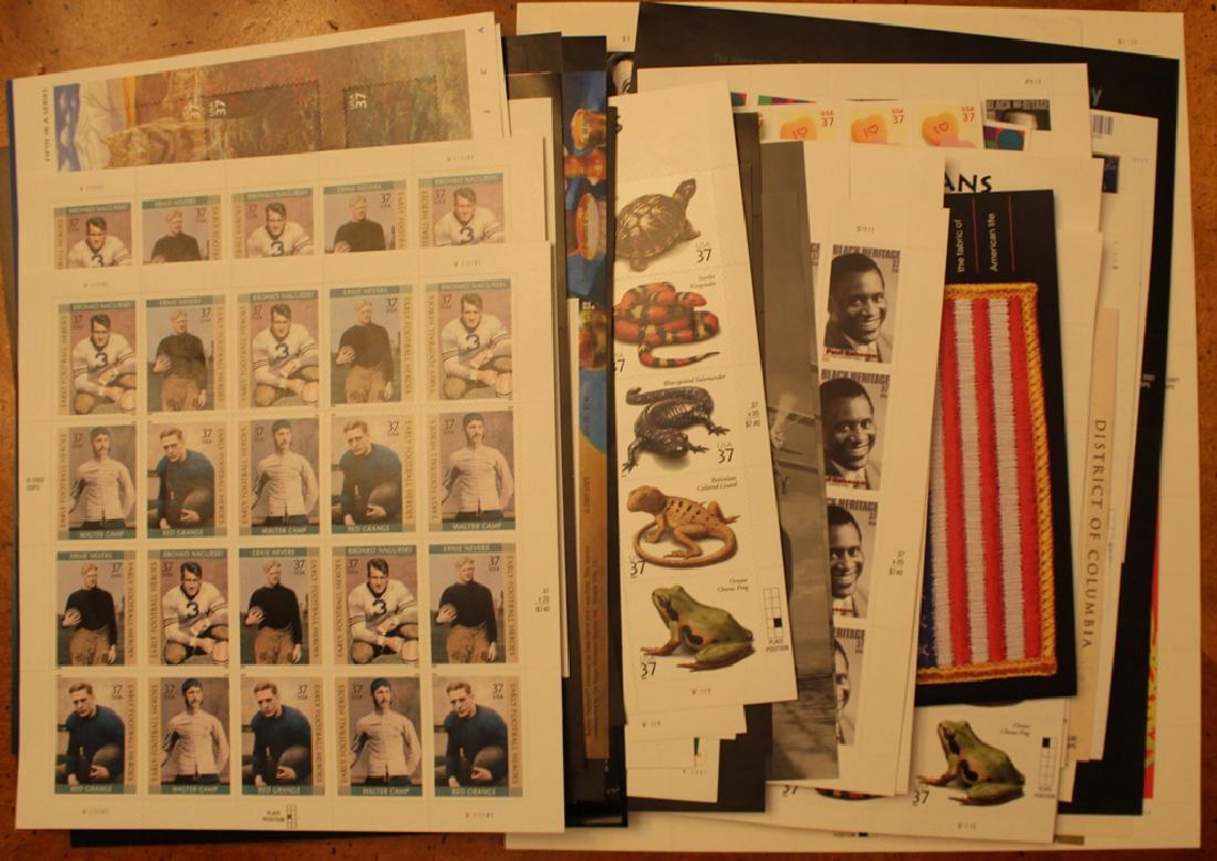 United States 37¢ Sheets & Booklets Face $610+ (1 of 1)